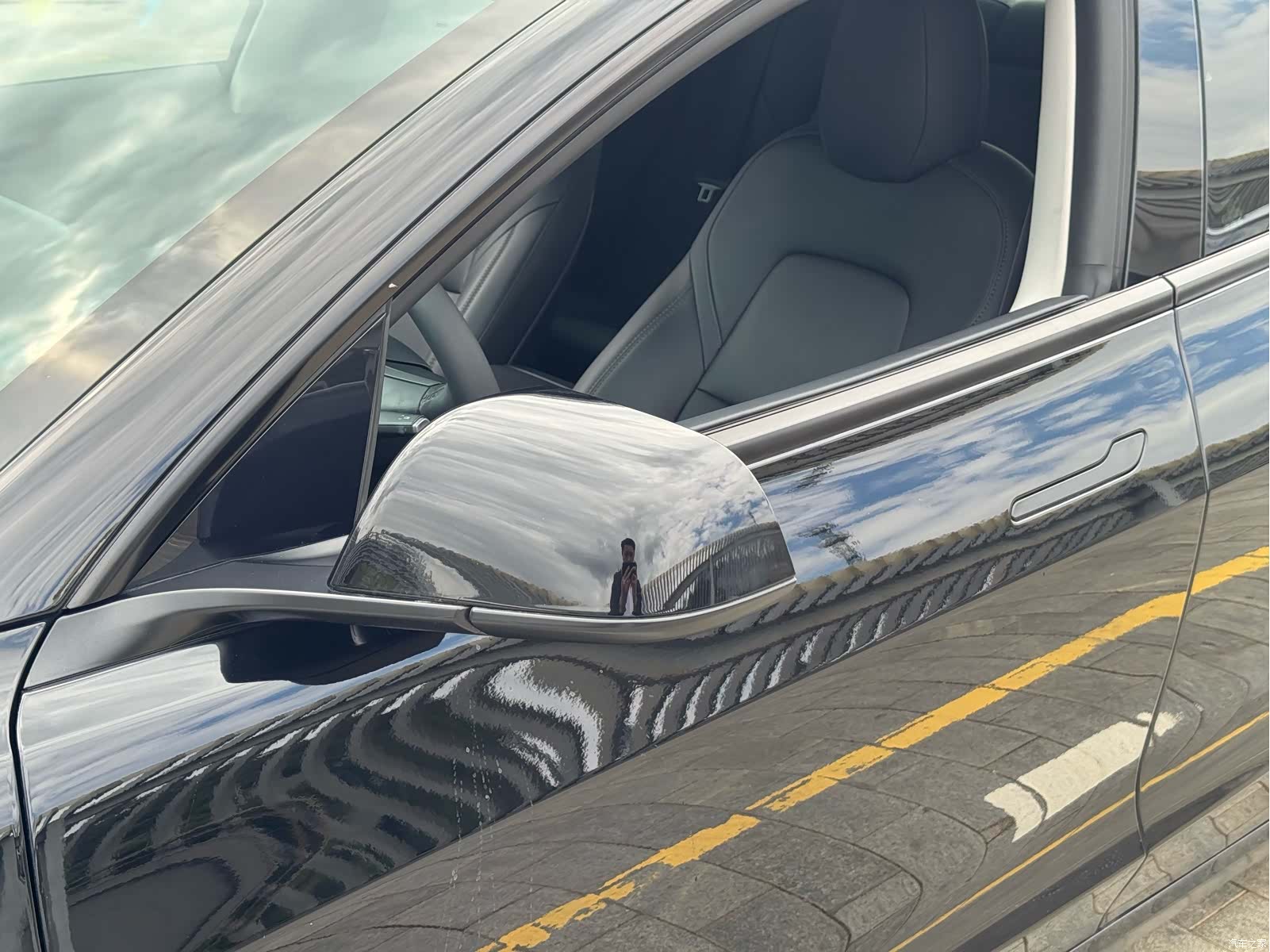 Tesla Model 3, 2023 12