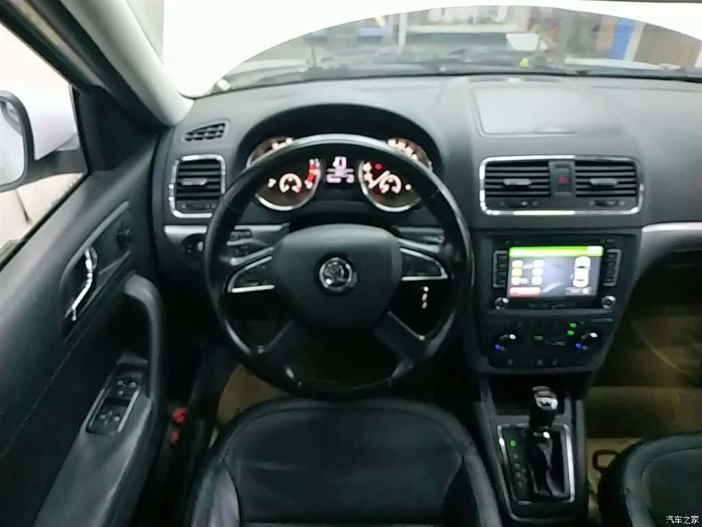 Skoda Yeti, 2014 11