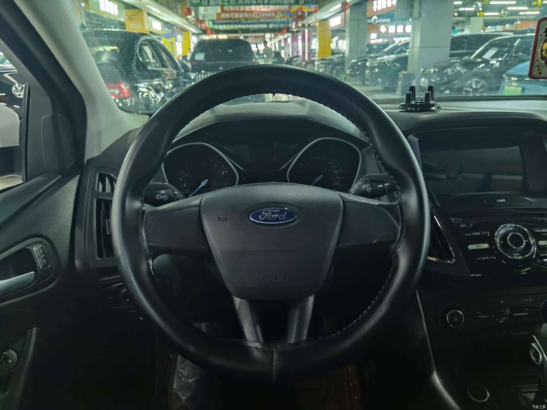 Ford Focus, 2016 9