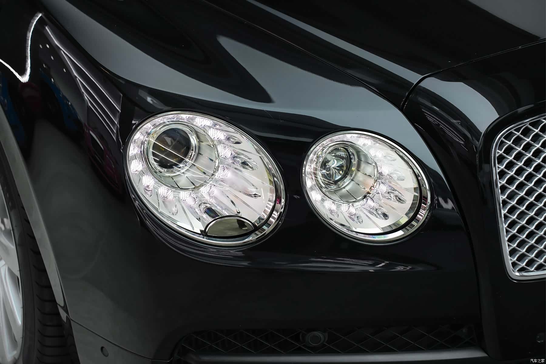 Bentley Flying Spur, 2018 14