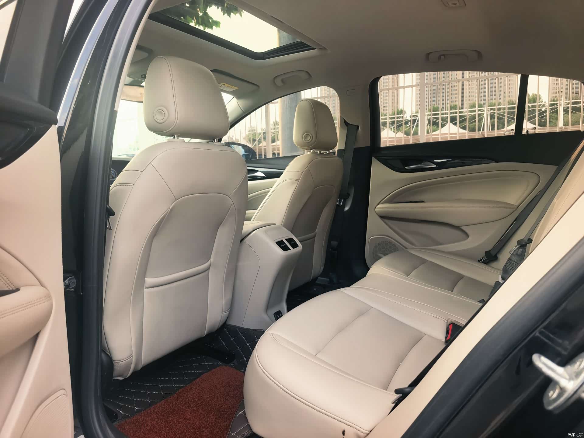 Buick Regal, 2020 все фото