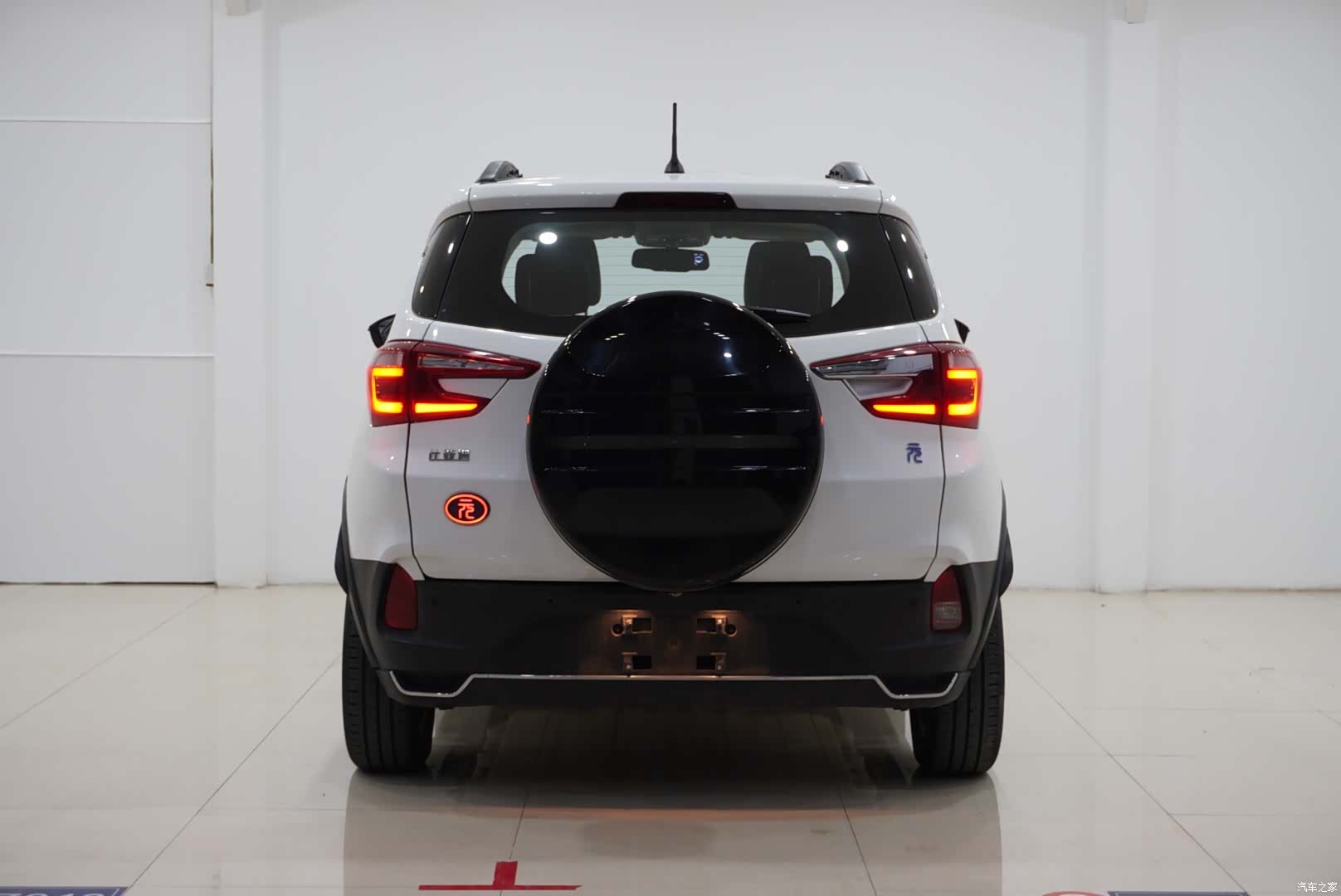 BYD Yuan, 2019 все фото