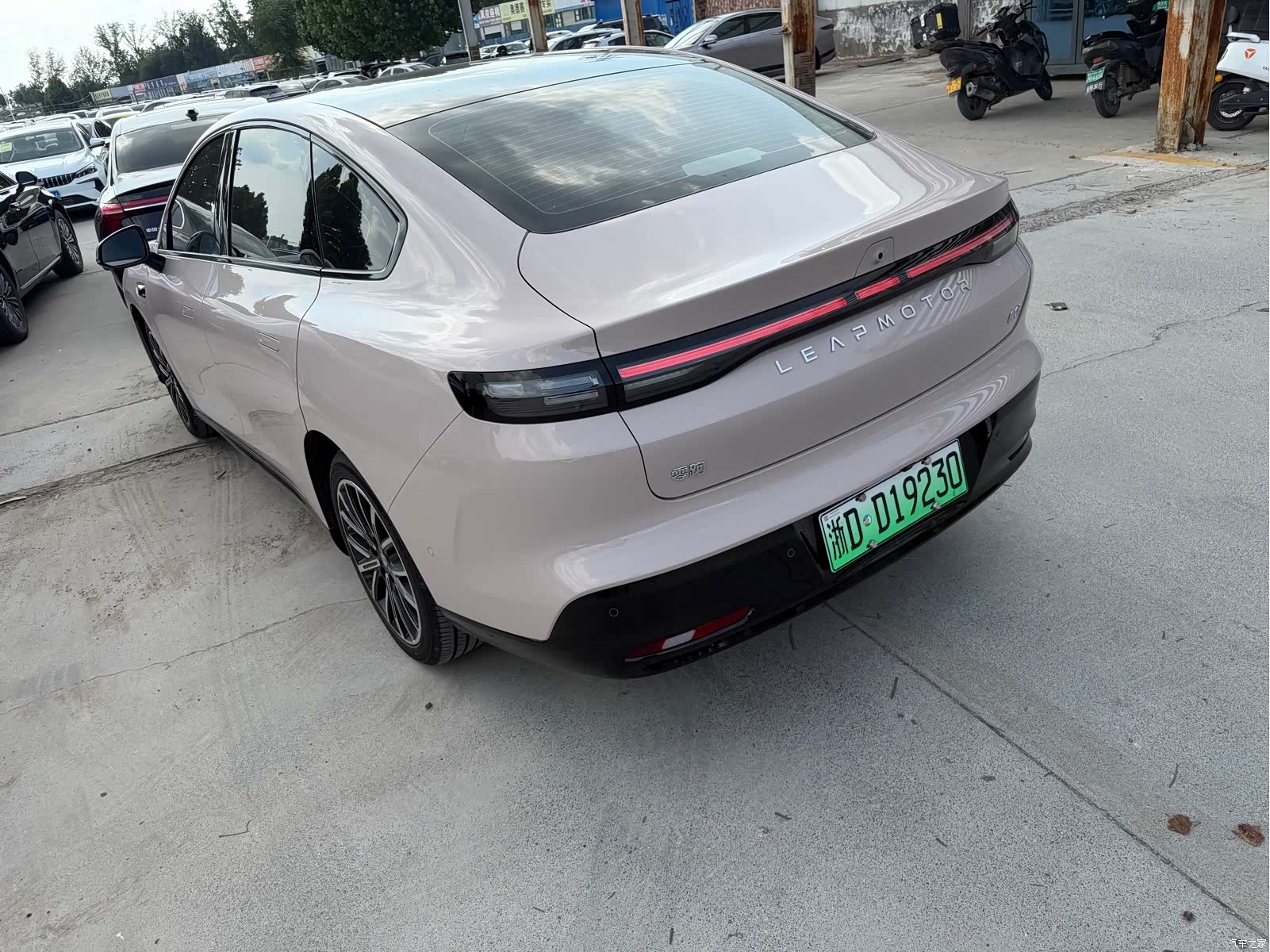 Leapmotor B01, 2025 10