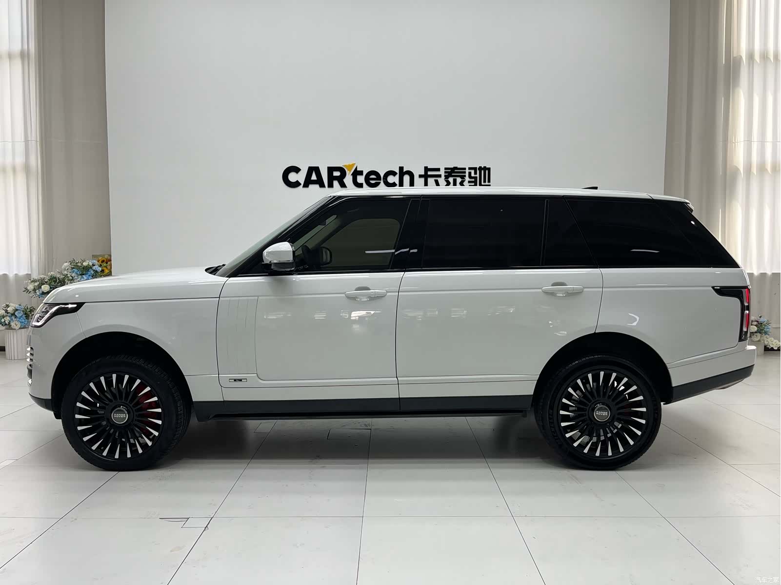 Land Rover Range Rover, 2019 16