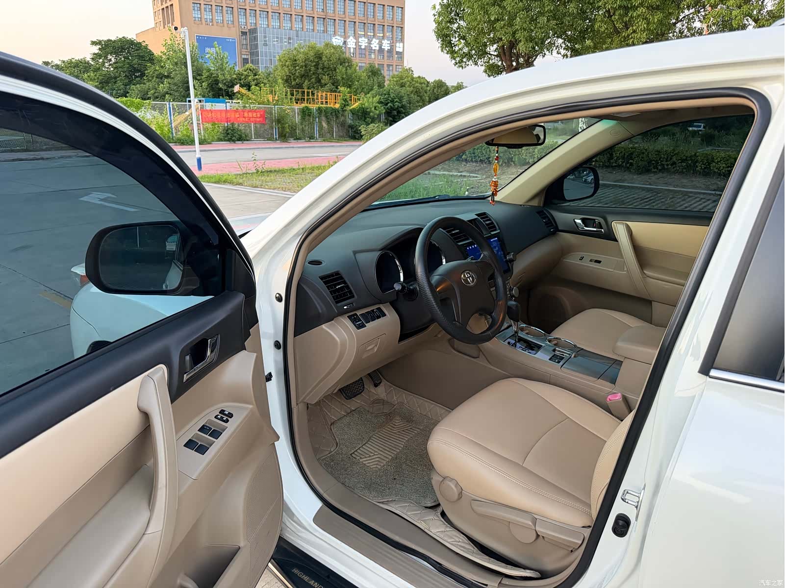 Toyota Highlander, 2014 4