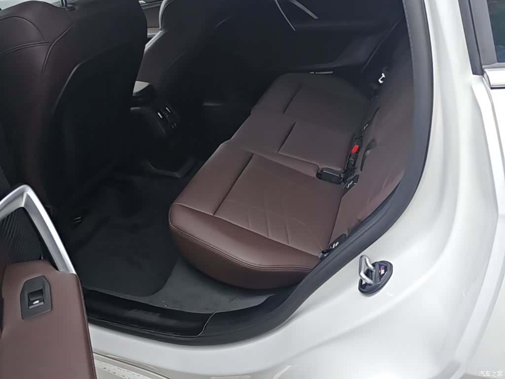 BMW X1, 2025 24