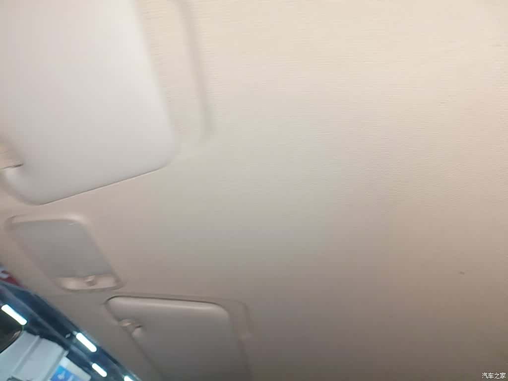 Wuling MINIEV, 2022 18