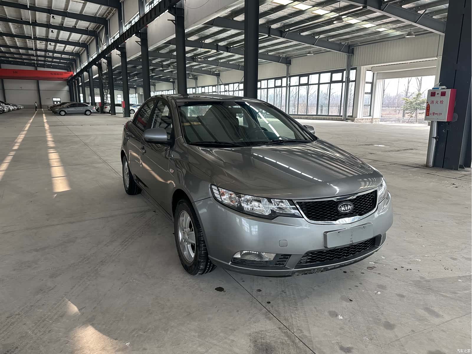 Kia GL, 2011 3