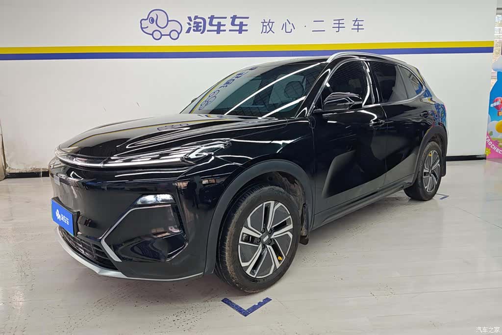Geely 7