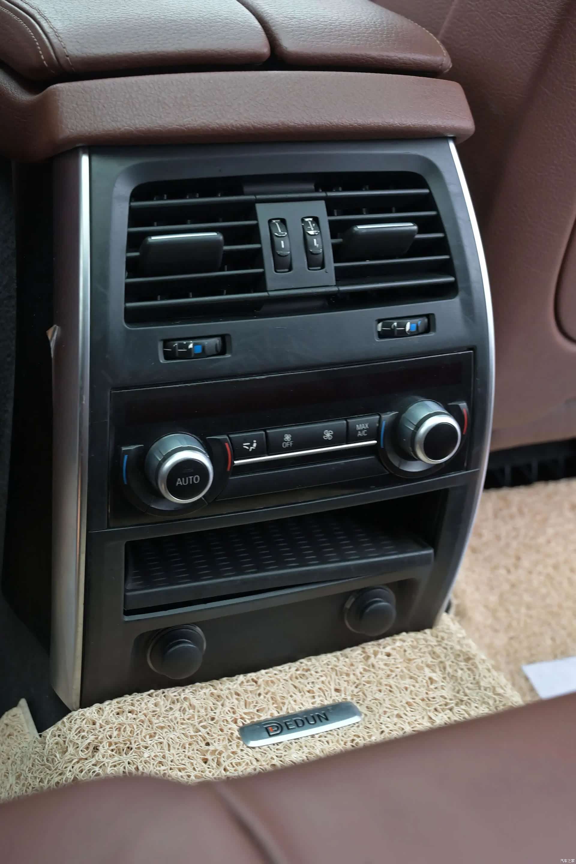 BMW 5 Series, 2014 21