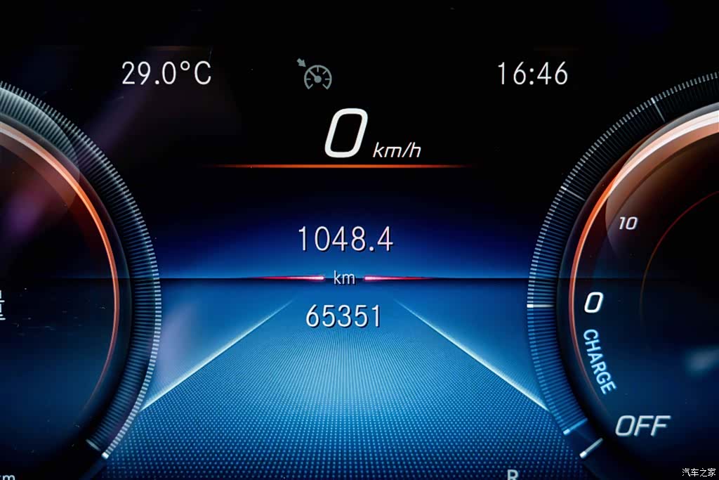 Mercedes-Benz E-Class, 2021 10