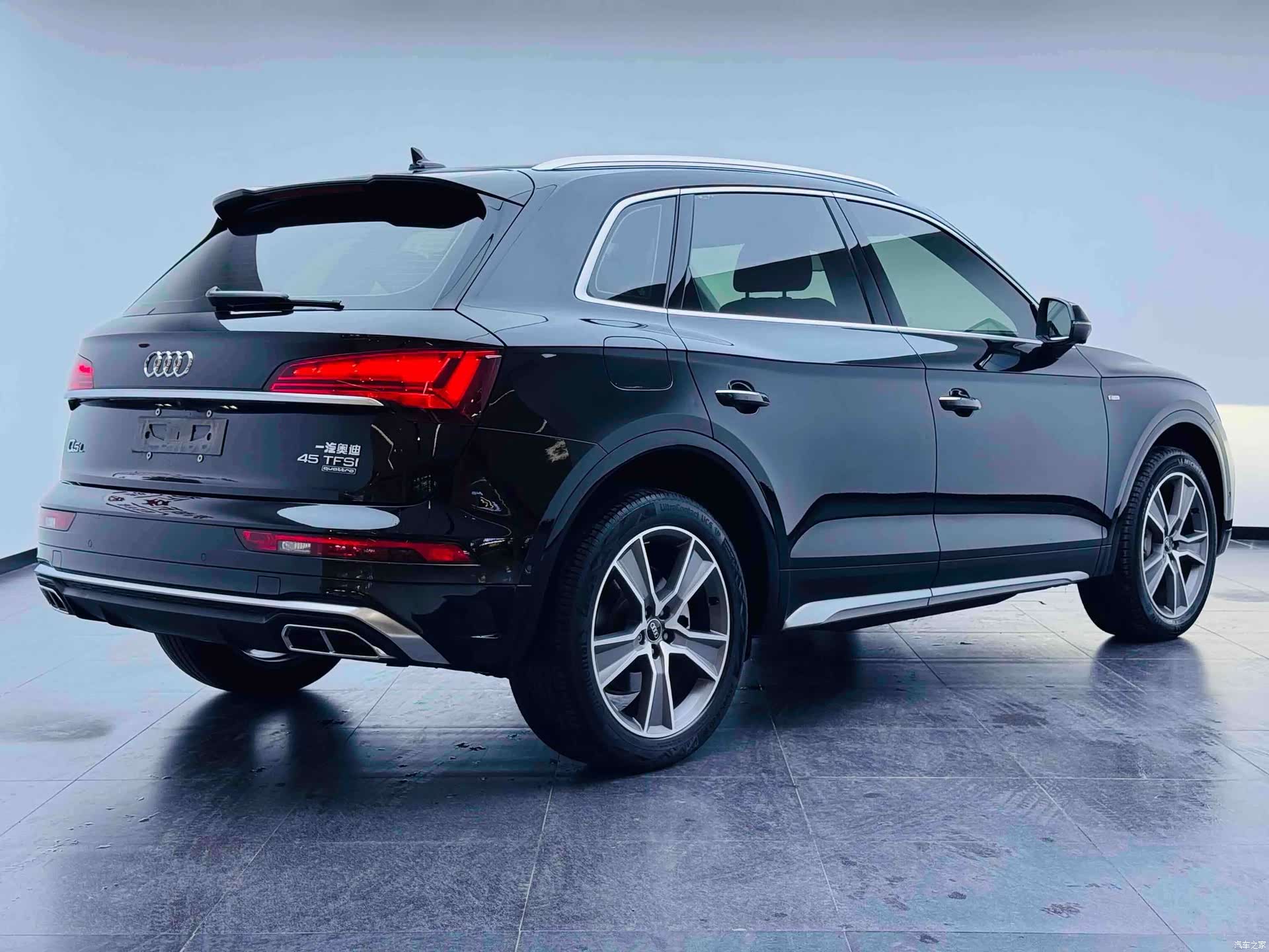 Audi Q5L, 2022 4