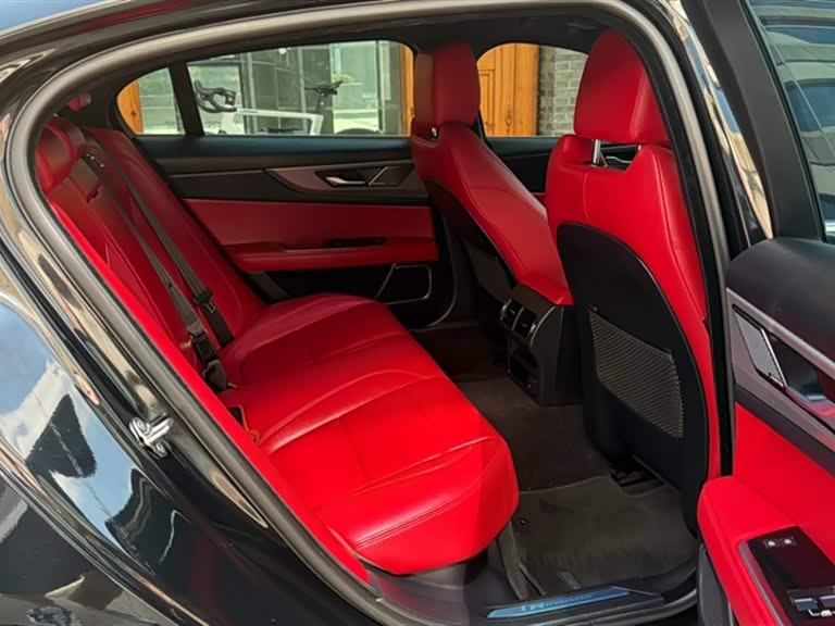 Jaguar XEL