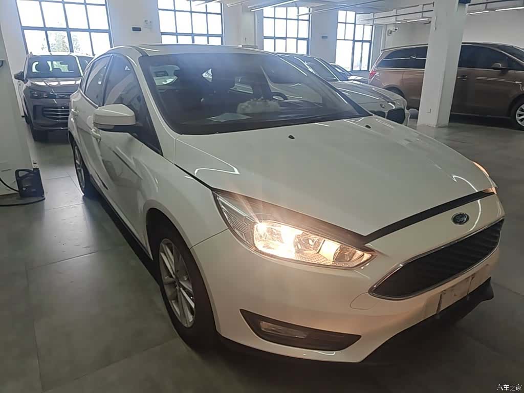 Ford Focus, 2019 4