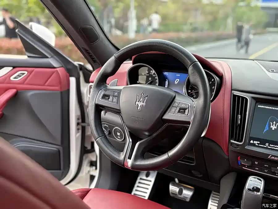 Maserati Levante, 2020 7