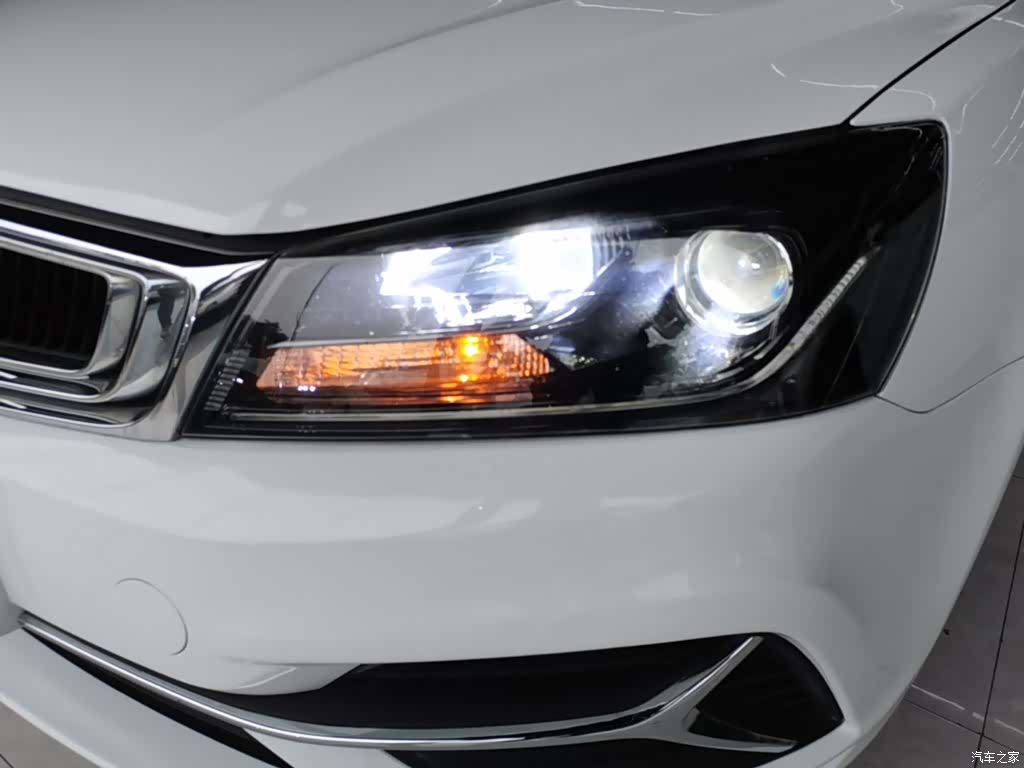 Geely Emgrand, 2020 24