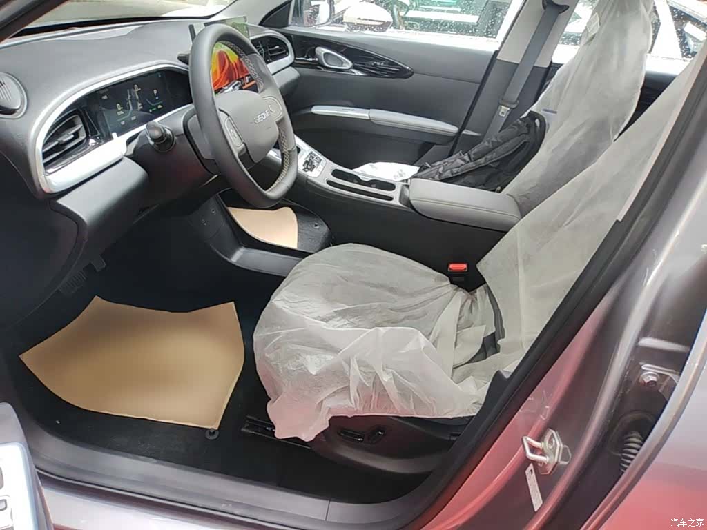 Geely Xingyuan, 2026 15