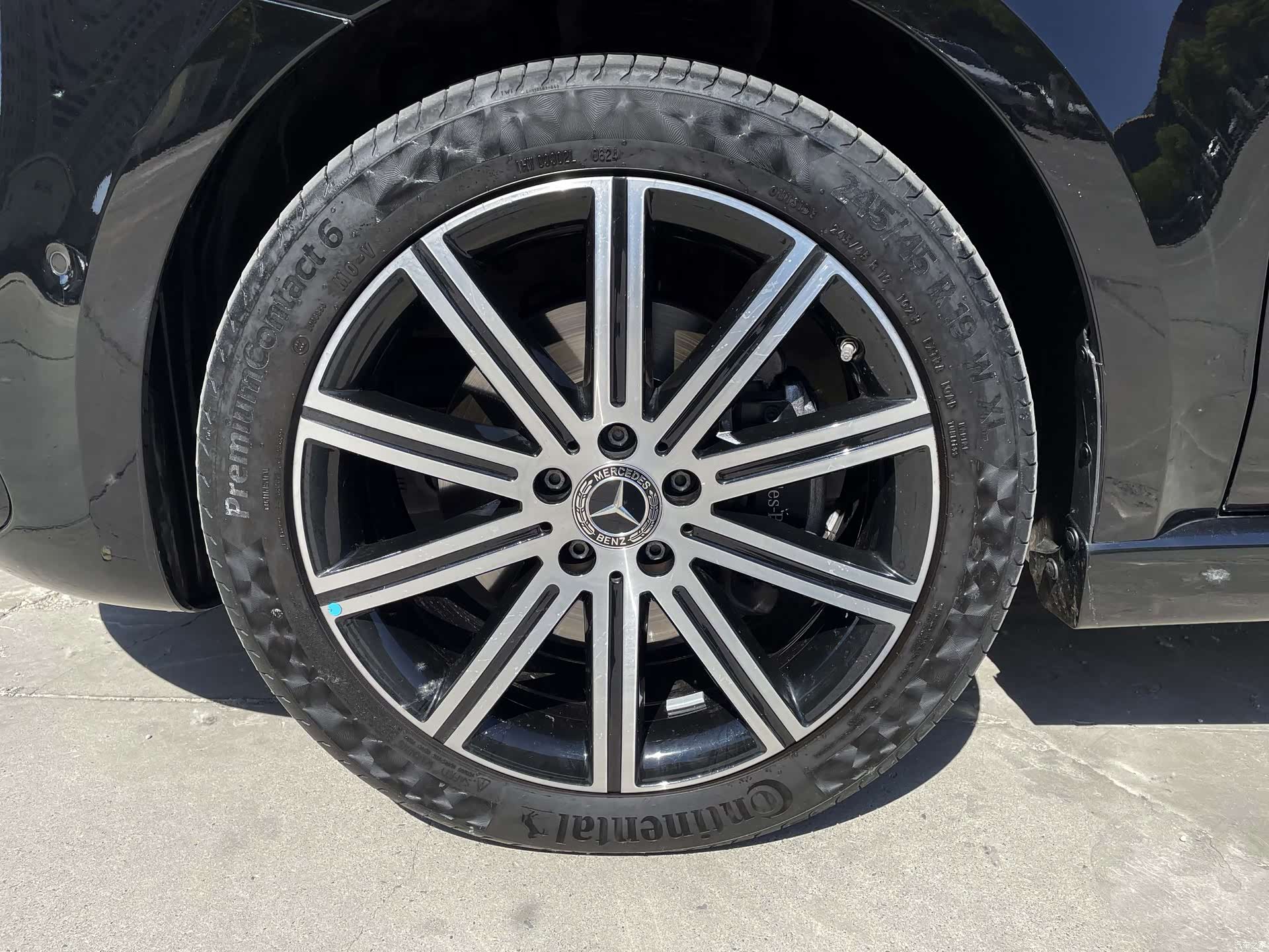 Mercedes-Benz V-Class, 2024 11