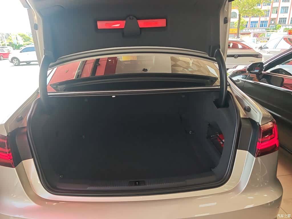 Audi A6L, 2018 19