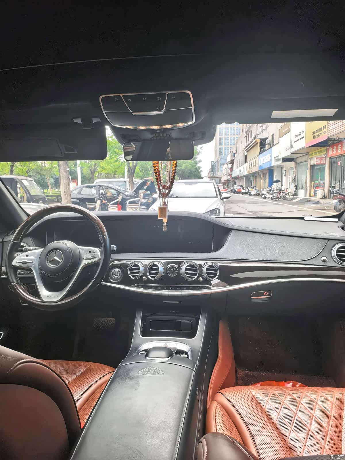 Maybach S-Class, 2020 3