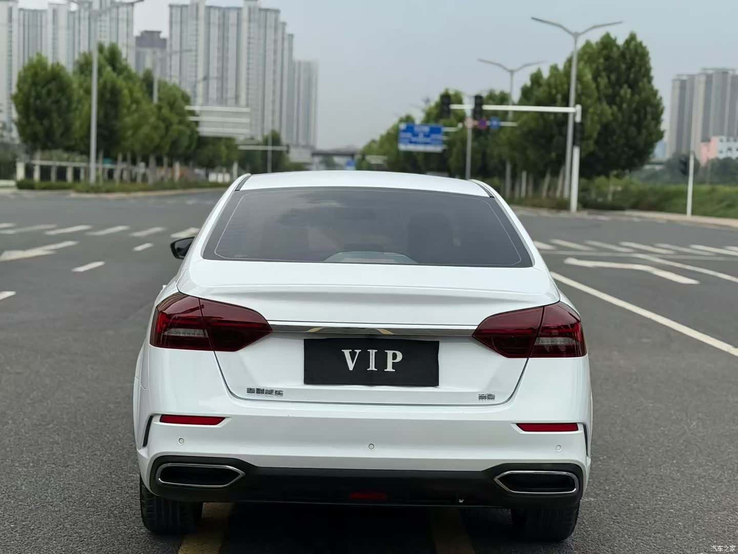 Geely Emgrand, 2021 8