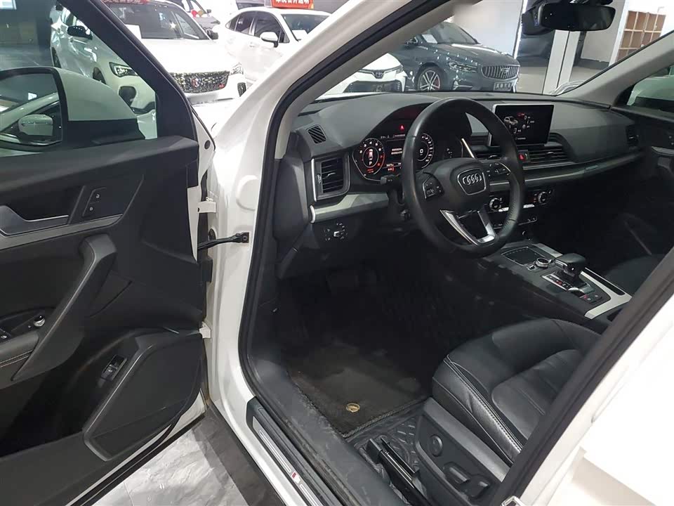 Audi Q5L Audi Q5L