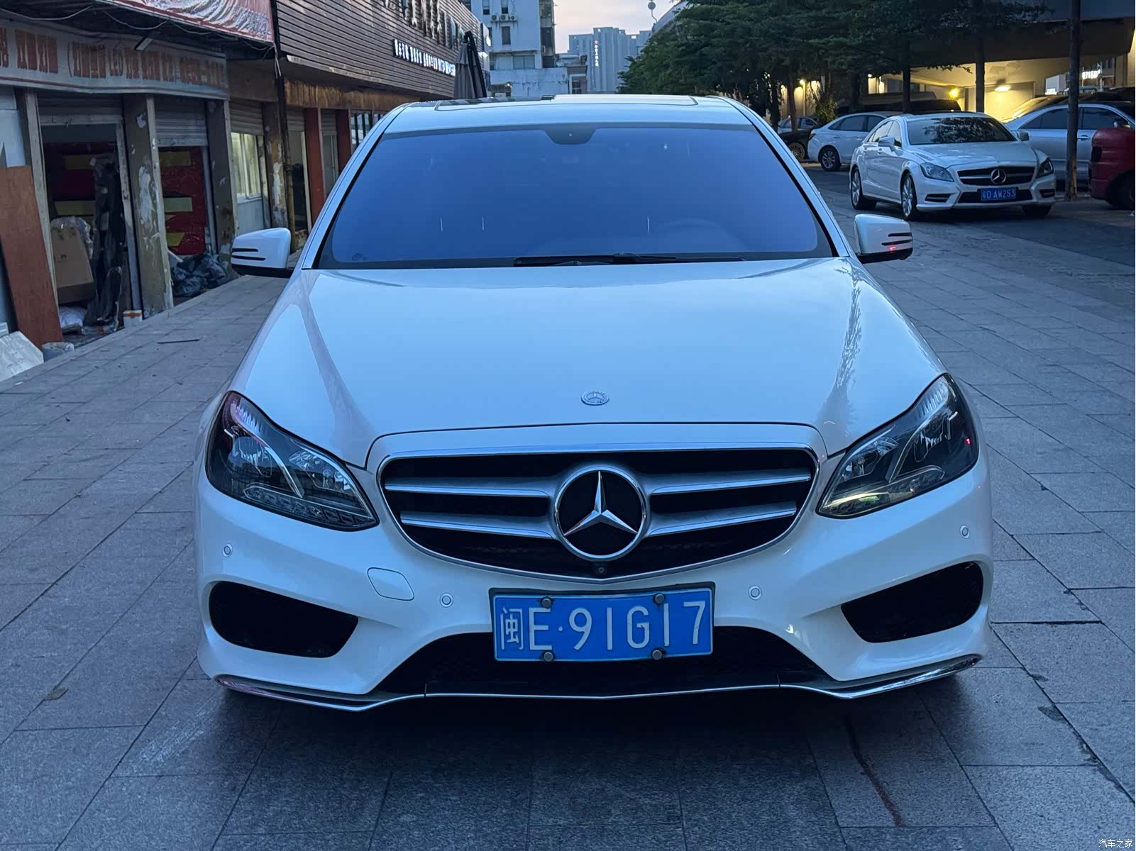 Mercedes-Benz E-Class, 2015 2