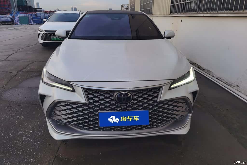 Toyota Avalon, 2025 2