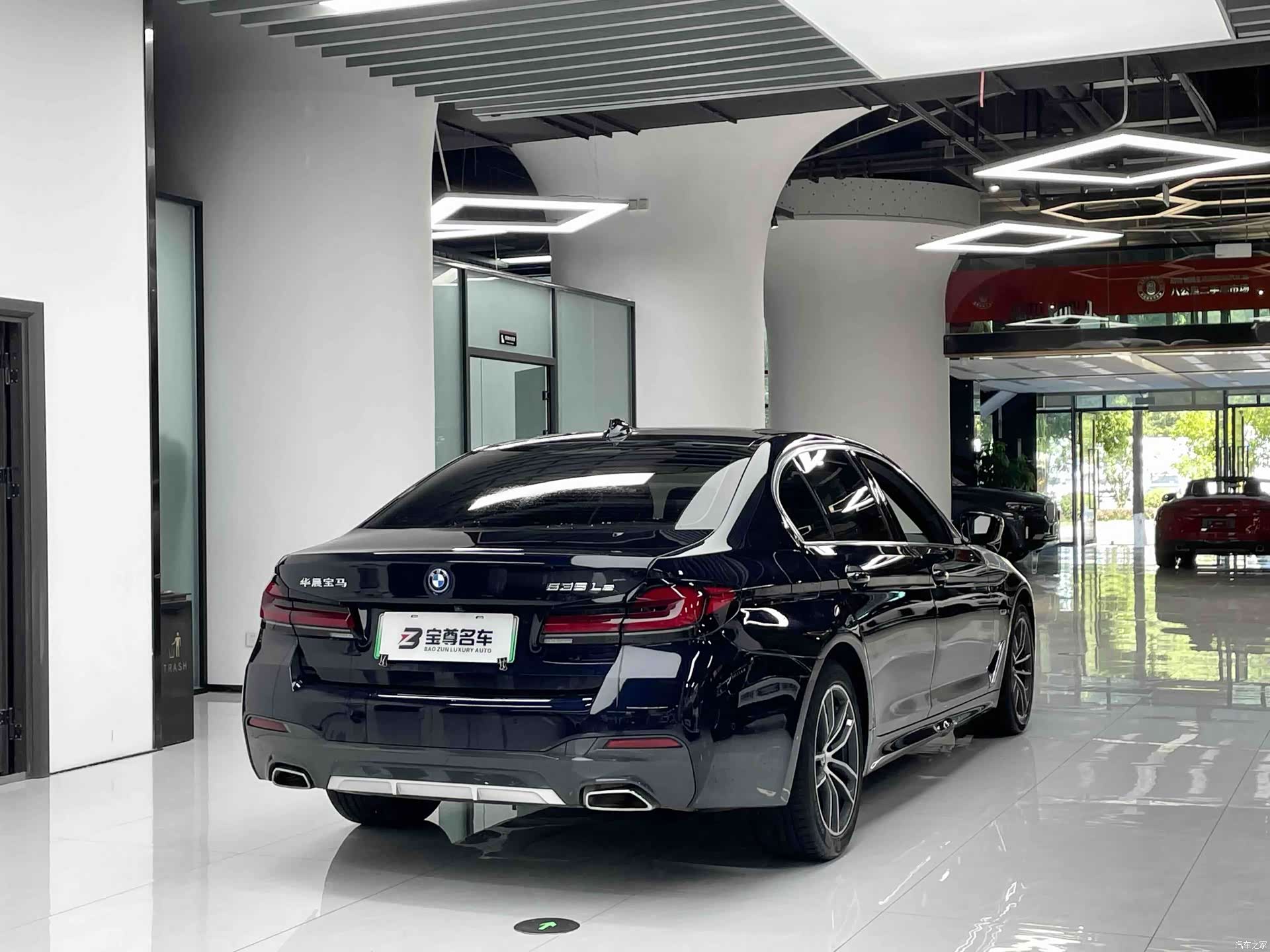 BMW 5 Series, 2024 14