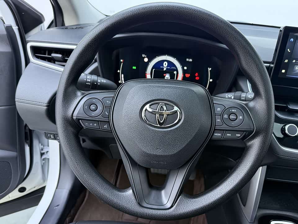 Toyota Corolla Sharp amplifier