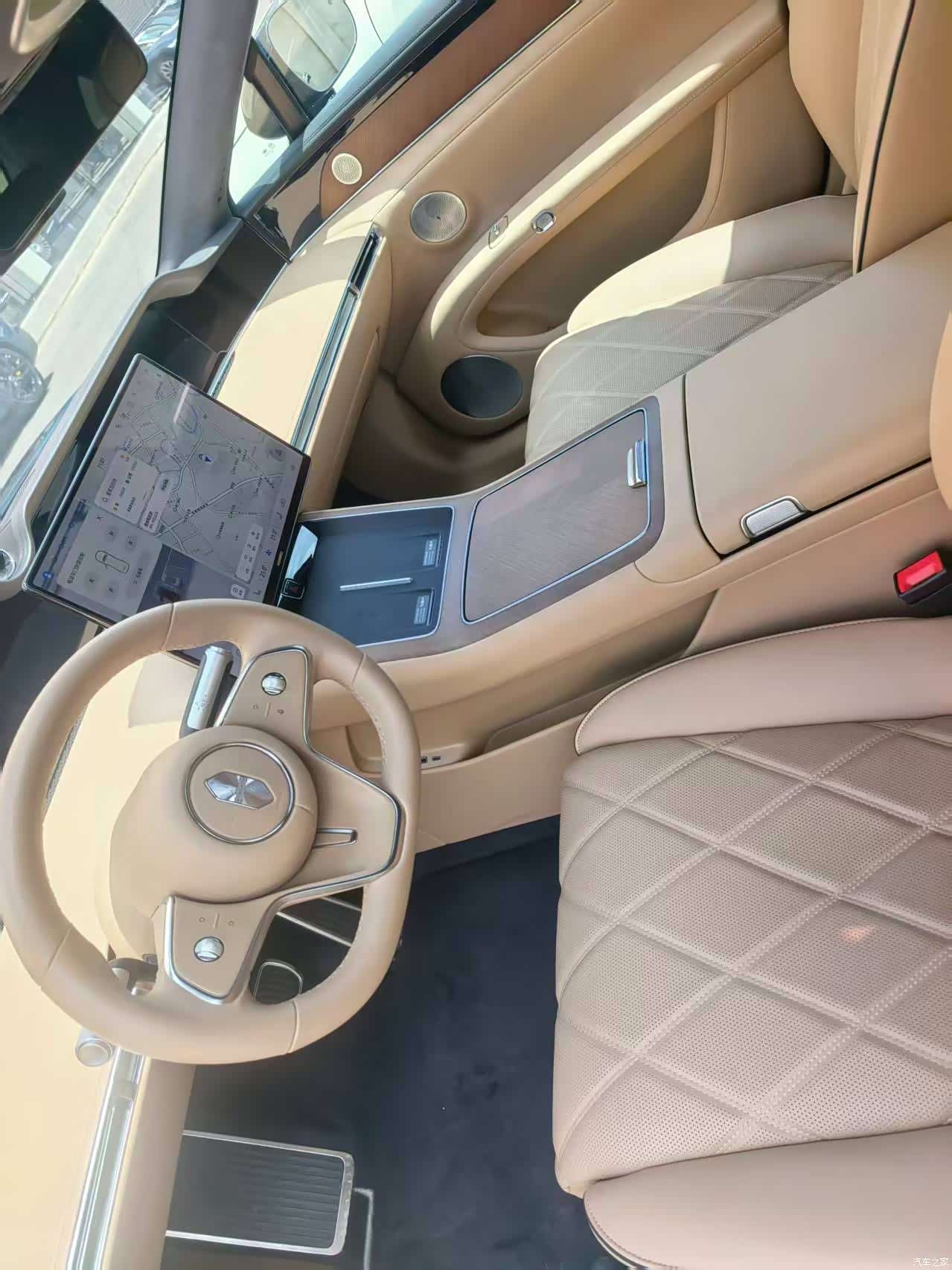 Stelato S9, 2025 4