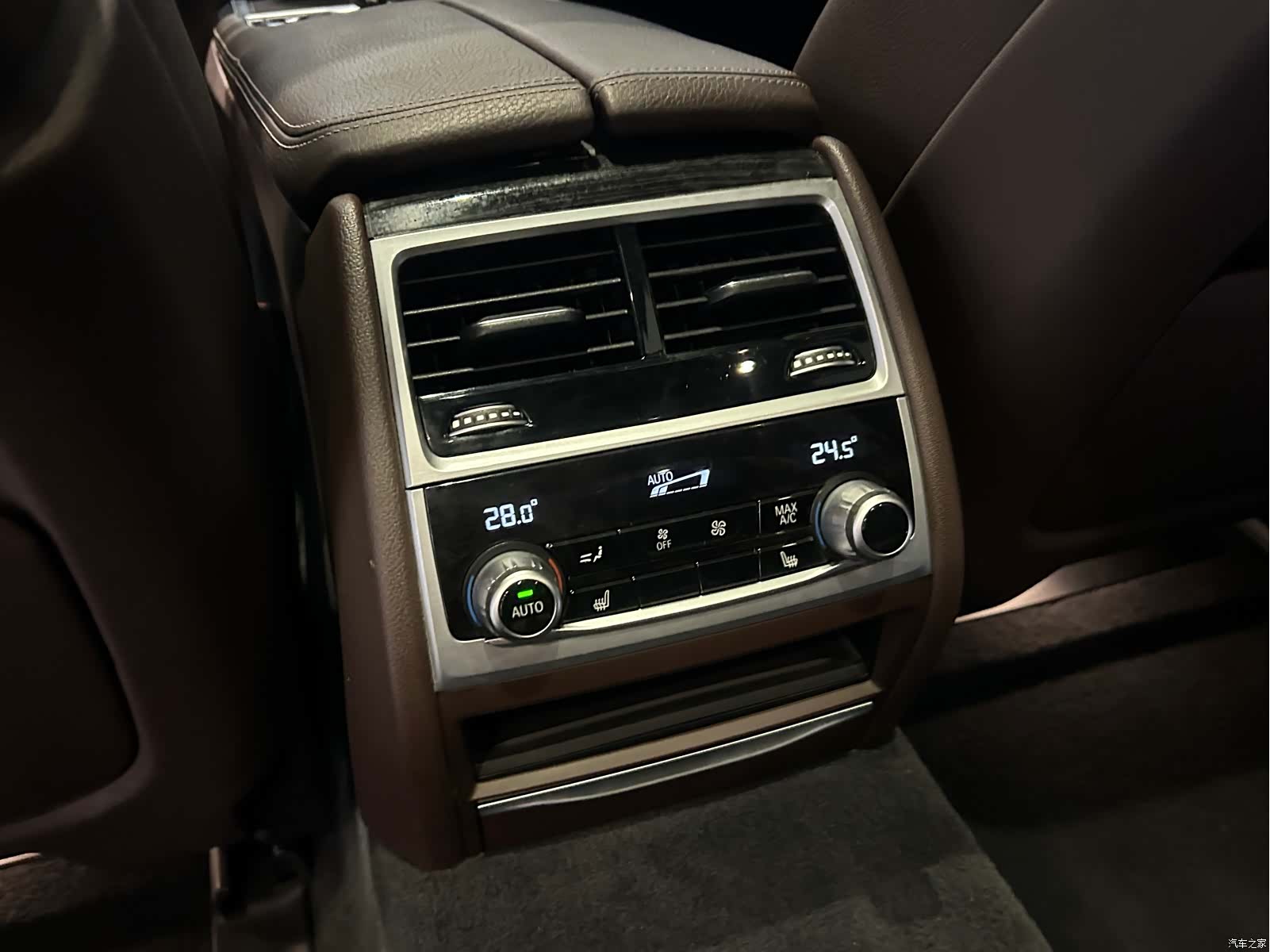 BMW 7 Series, 2019 21