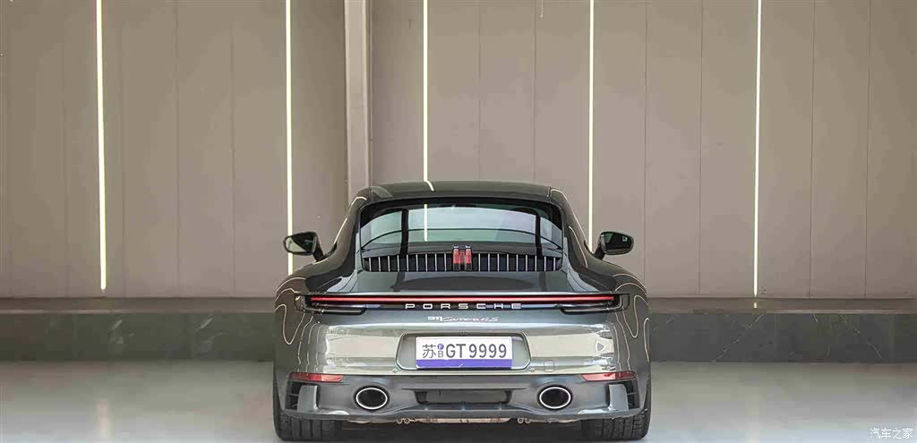 Porsche 911, 2021 6