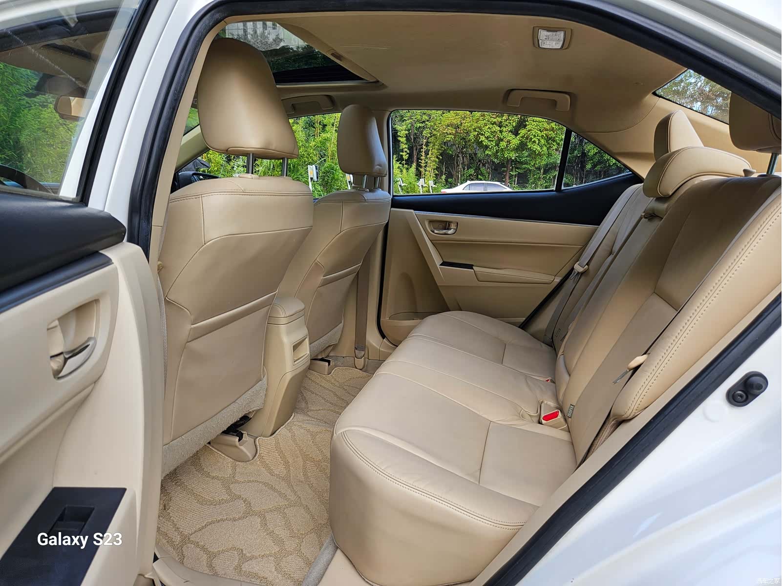 Toyota Corolla, 2015 13