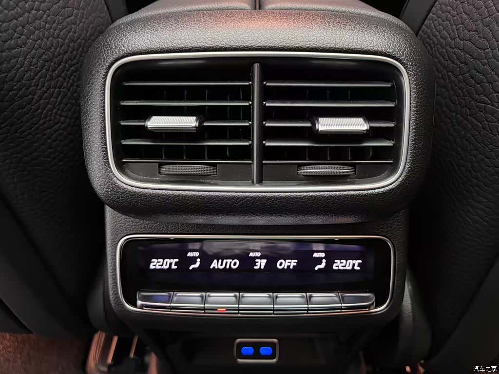 Mercedes-Benz GLS, 2025 17
