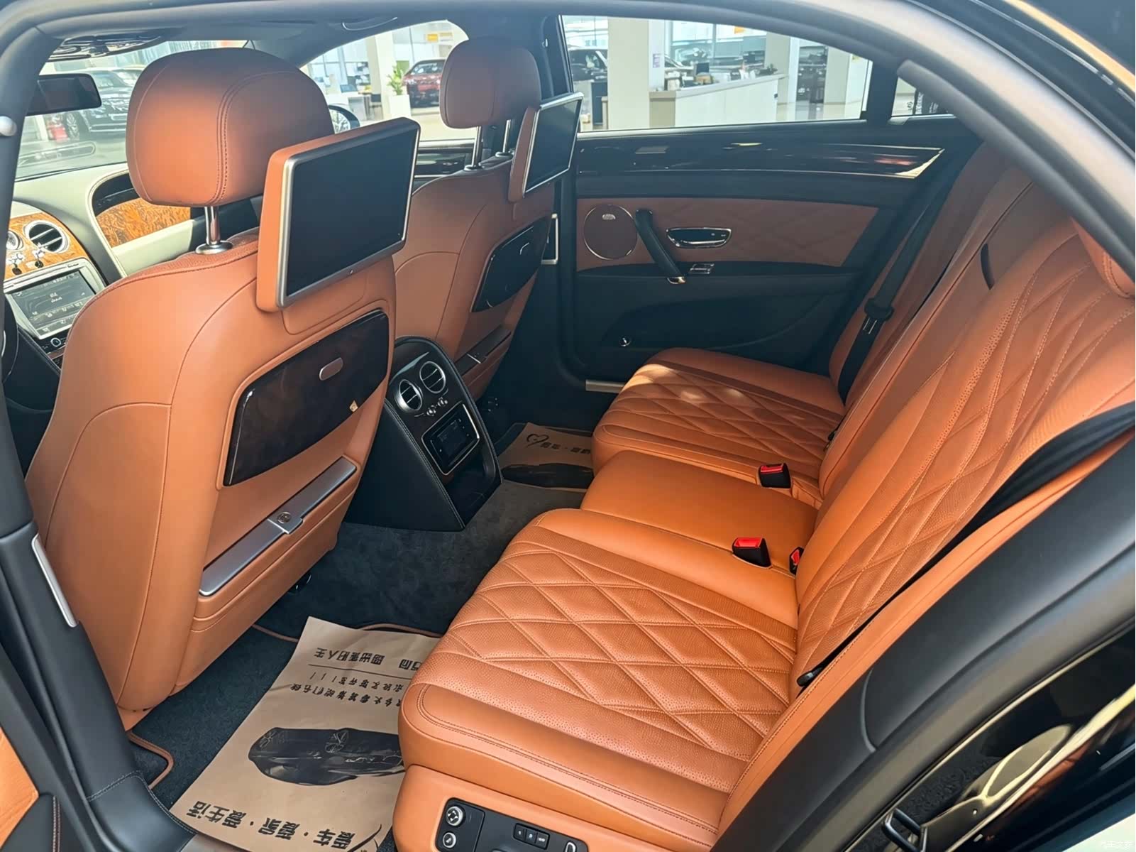 Bentley Flying Spur, 2013 8