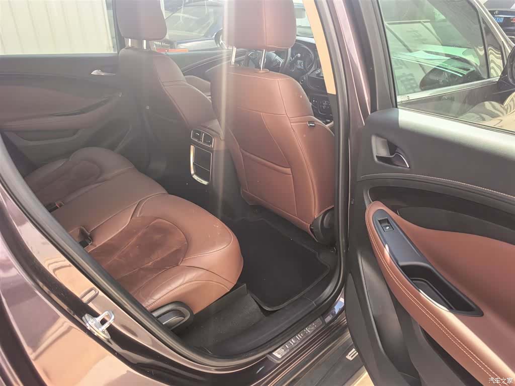 Buick Envision Plus, 2016 12