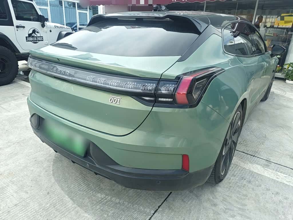 Zeekr 001, 2024 7