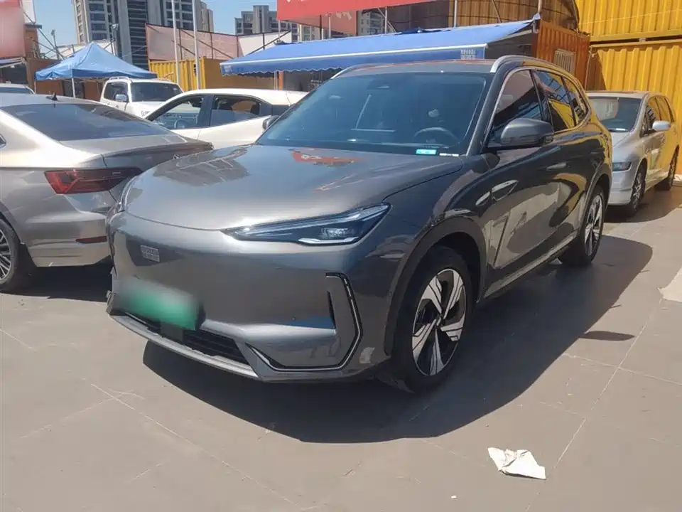 Geely Galaxy Galaxy E5