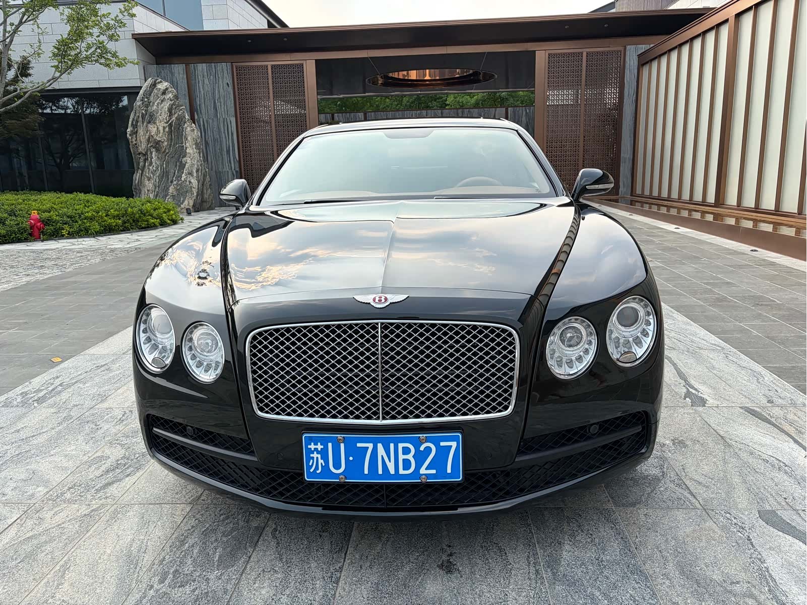 Bentley Flying Spur, 2017 2