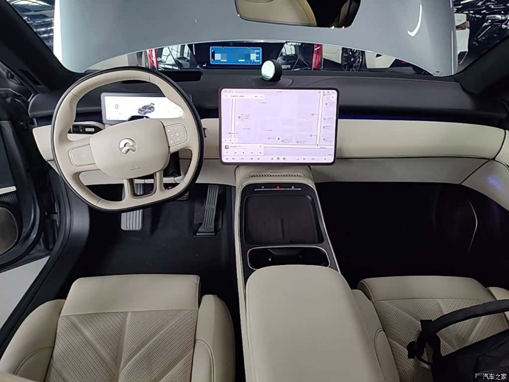 NIO ET5, 2025 10