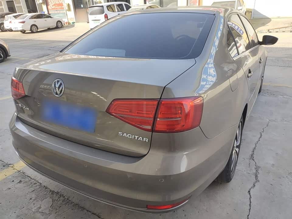 Volkswagen Sagitar