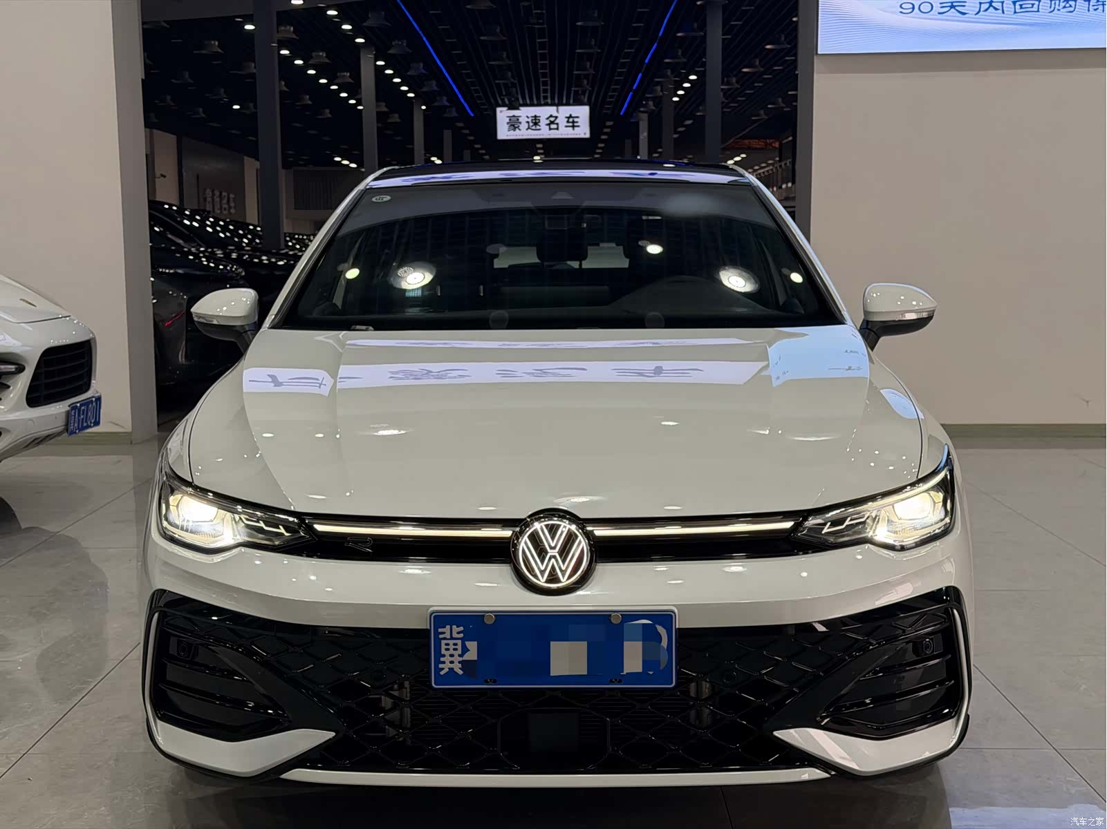Volkswagen Golf, 2025 2