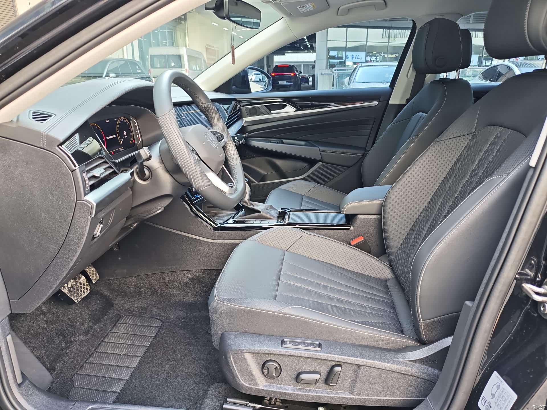 Volkswagen Passat, 2024 10