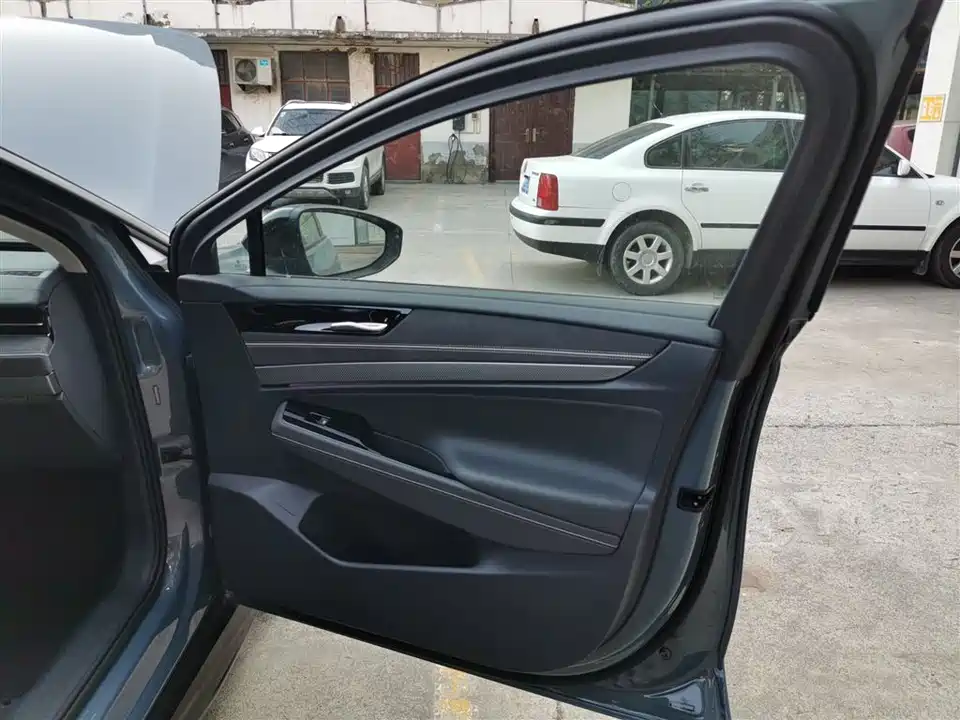 Volkswagen ID.7 VIZZION