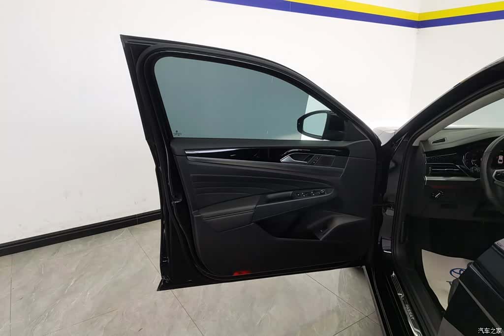 Volkswagen Passat, 2022 7