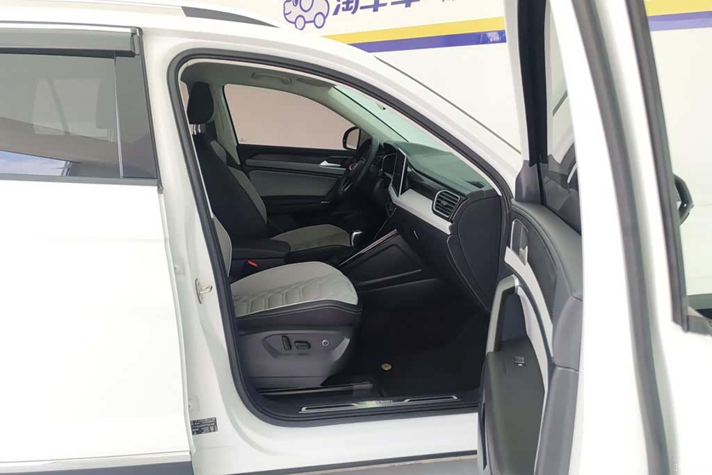 Volkswagen Tayron, 2024 8