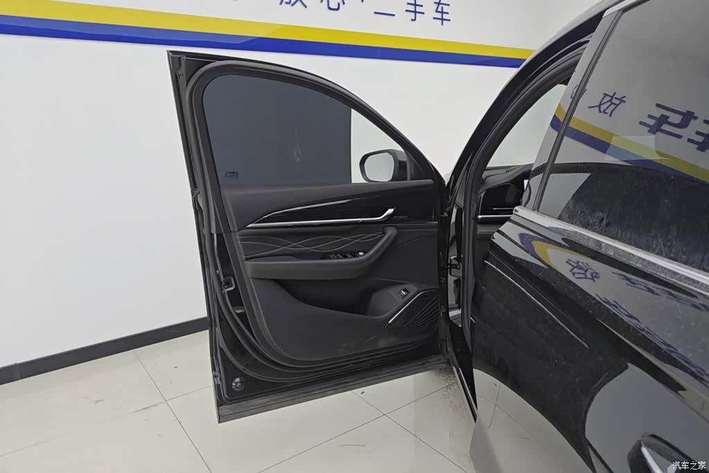 Geely Xingyue L, 2025 7