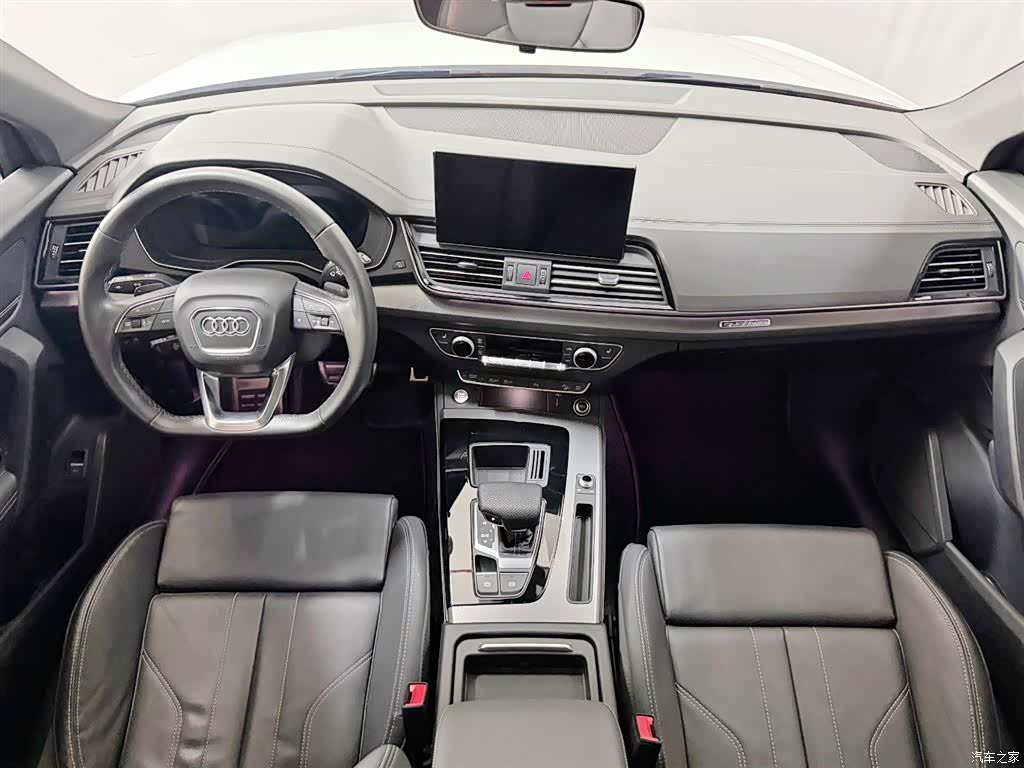 Audi Q5L, 2024 10