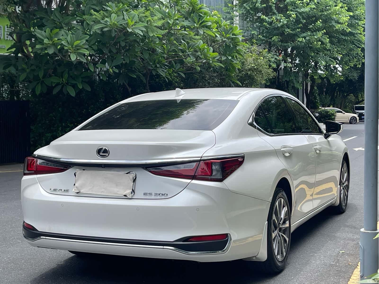 Lexus ES, 2024 7